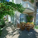 Nostro Palazzo Apartment Vodice