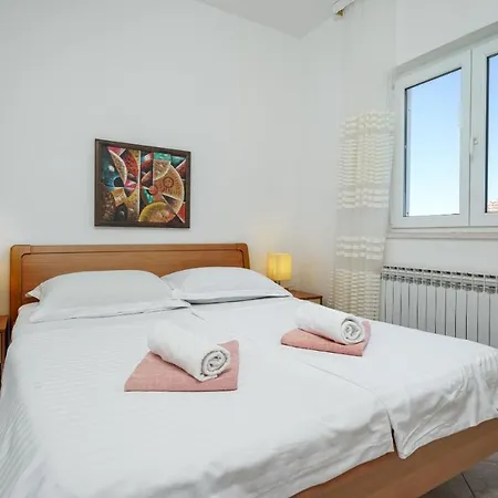 Nostro Palazzo Lägenhet Vodice